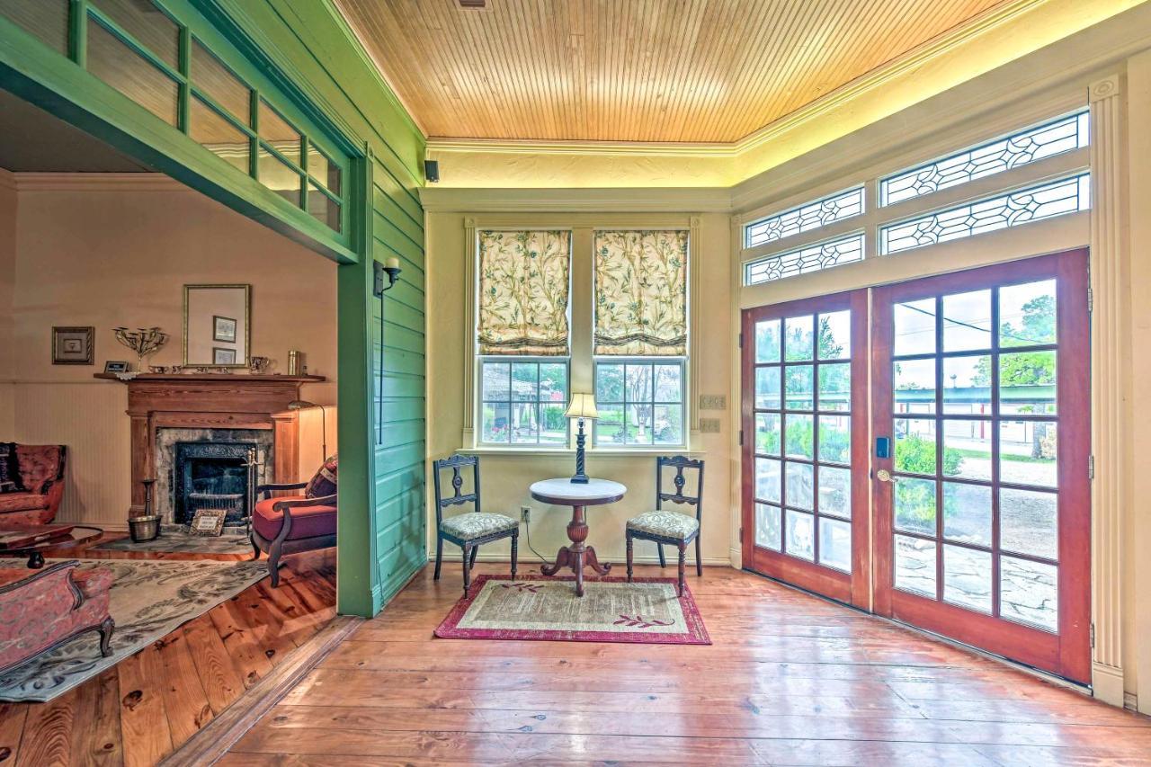 The Lilly House Historic Glen Rose Home With Porch! Exterior foto